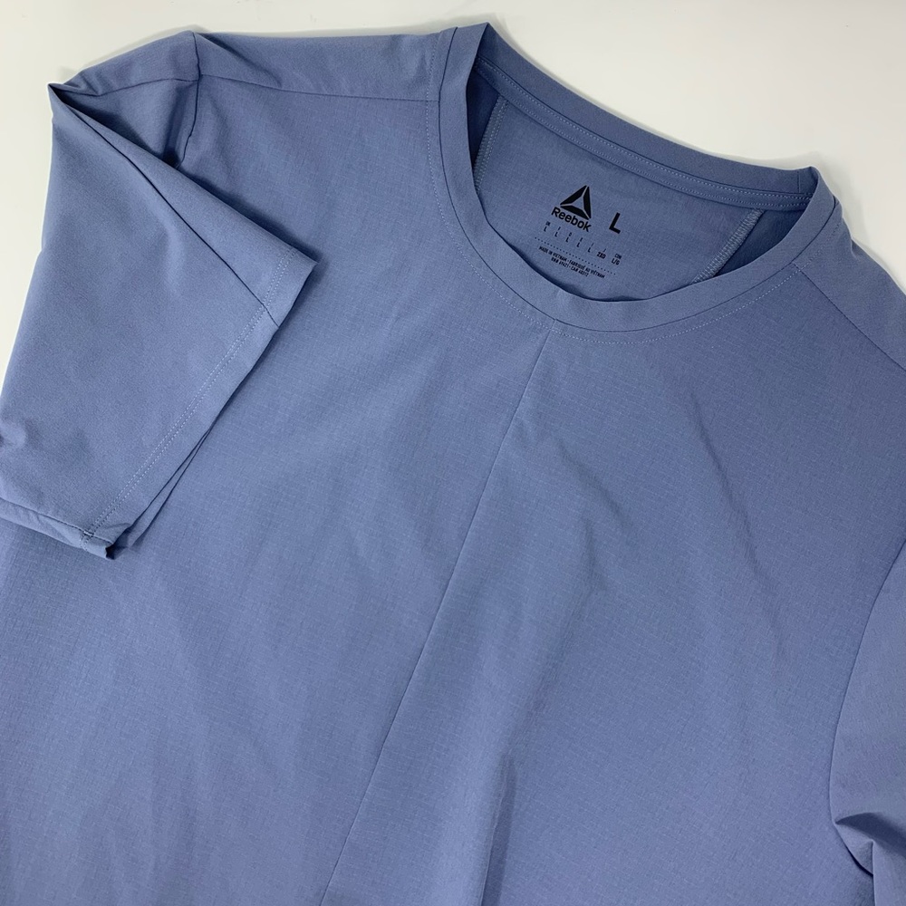 Reebok Woman’s Scrub Top Sz Large N9